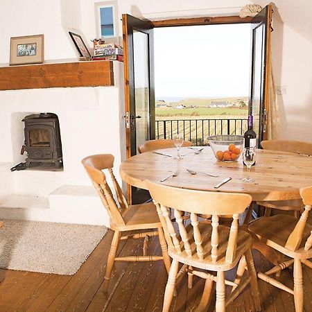 Ballylinny Holiday Cottages Бушмілс Екстер'єр фото