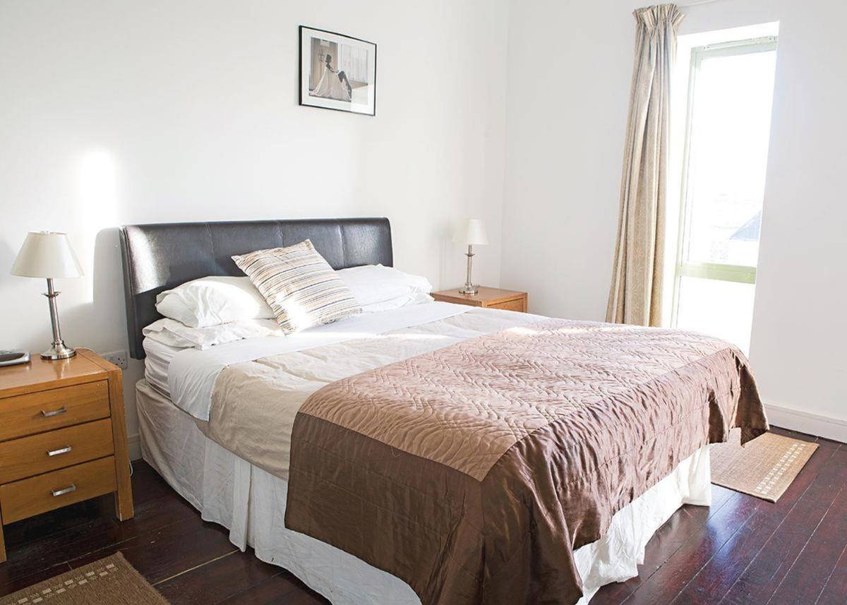 Ballylinny Holiday Cottages Бушмілс Екстер'єр фото