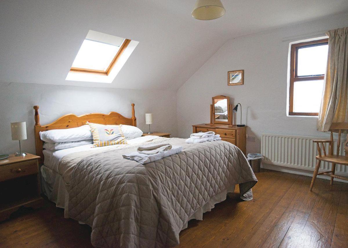 Ballylinny Holiday Cottages Бушмілс Екстер'єр фото