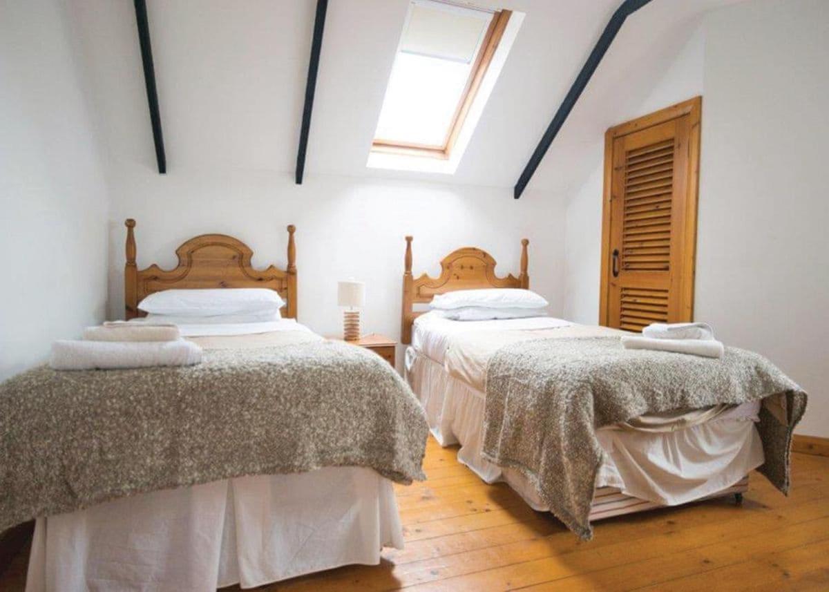 Ballylinny Holiday Cottages Бушмілс Екстер'єр фото