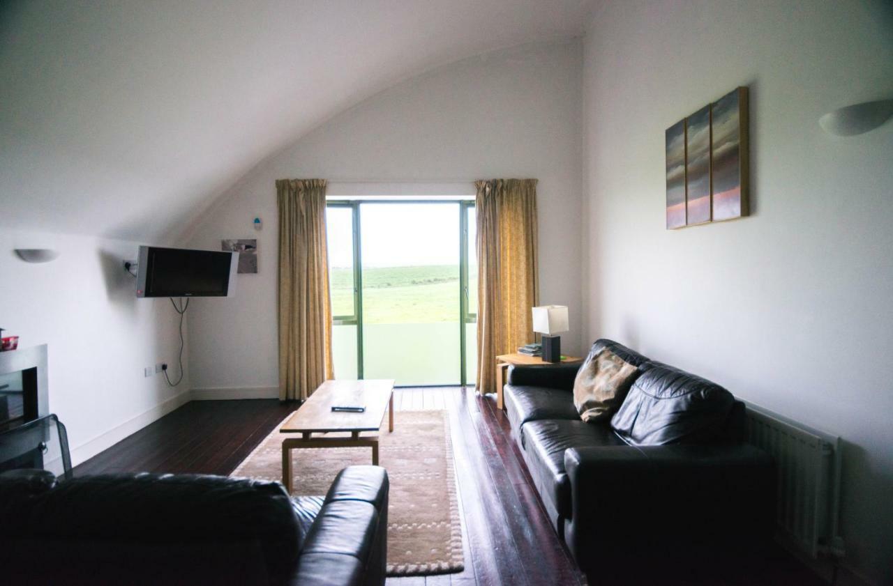 Ballylinny Holiday Cottages Бушмілс Екстер'єр фото