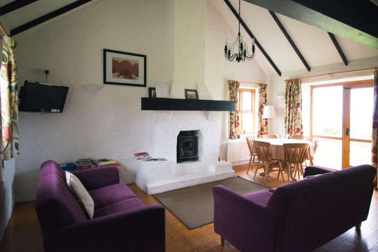 Ballylinny Holiday Cottages Бушмілс Екстер'єр фото