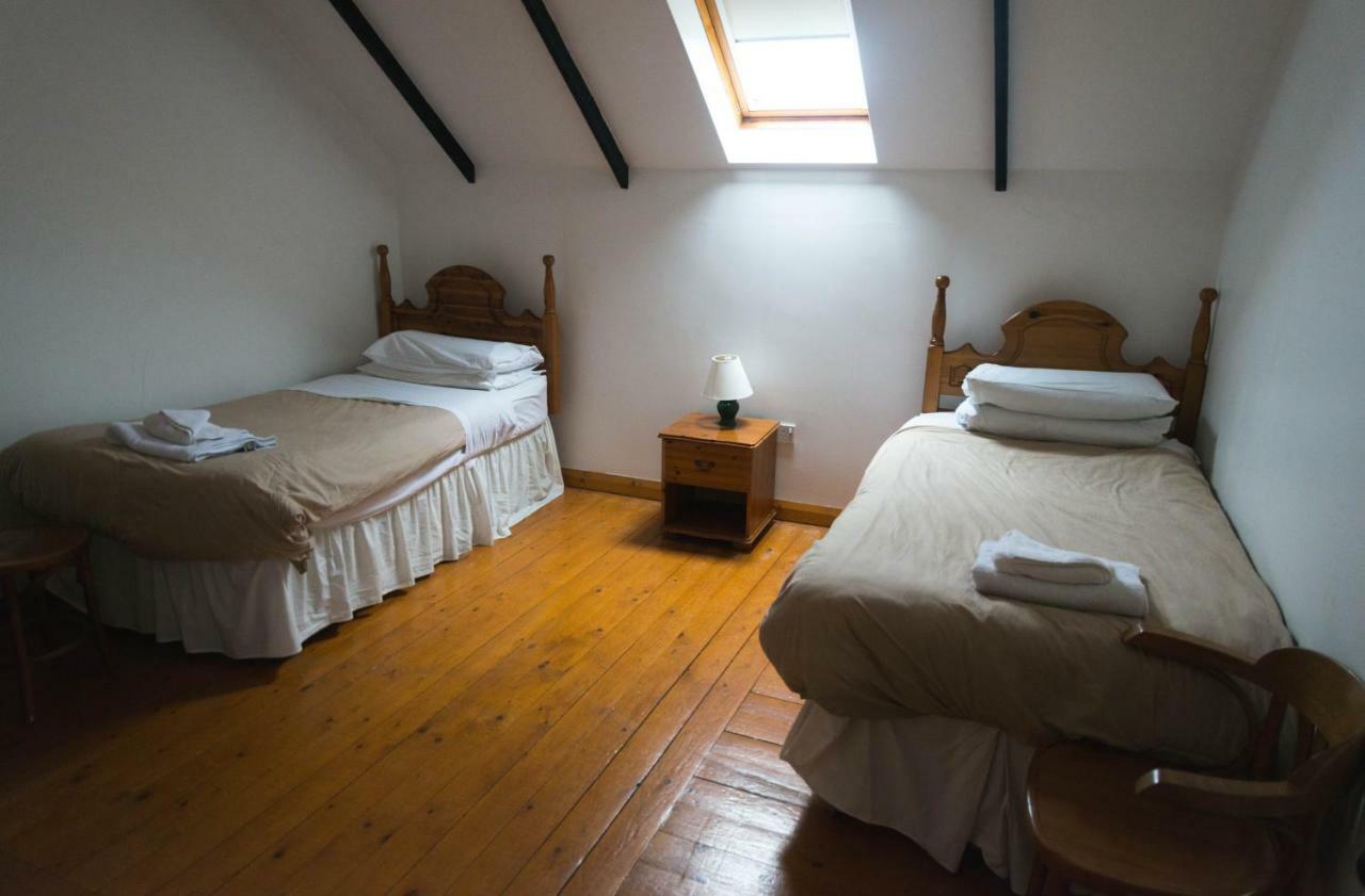 Ballylinny Holiday Cottages Бушмілс Екстер'єр фото