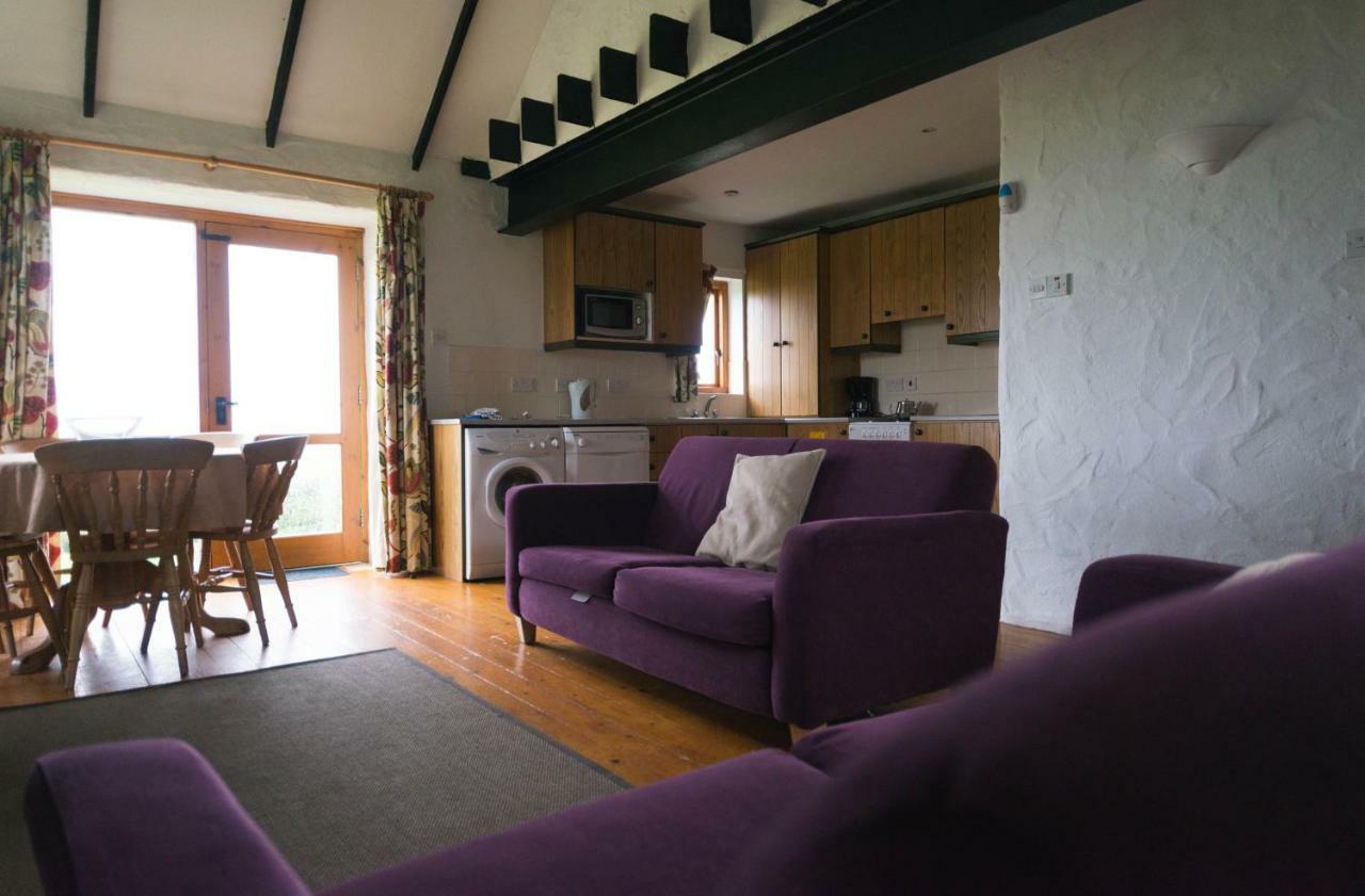 Ballylinny Holiday Cottages Бушмілс Екстер'єр фото